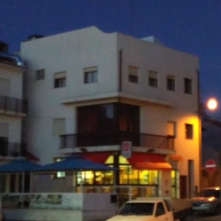 Pousada Farol Do Portinho วีลาปรายา เด อันโกรา ภายนอก รูปภาพ